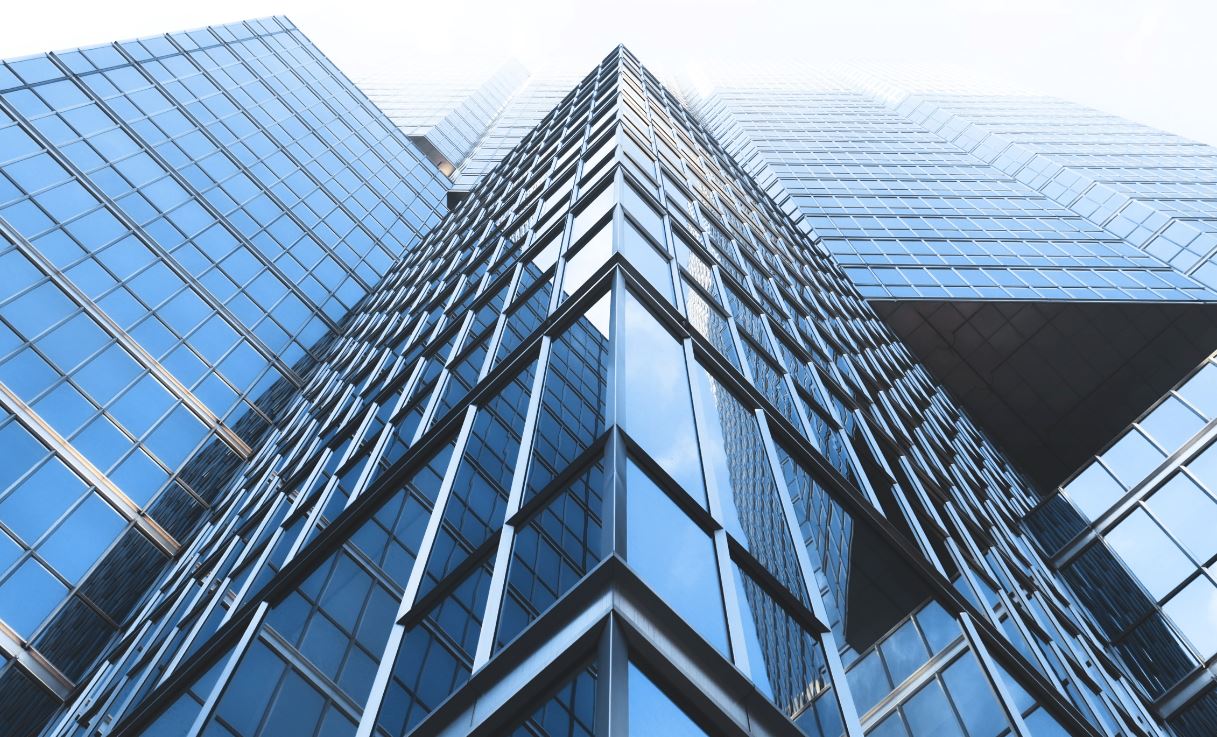 Edificios de cristal. ¿Son realmente eficientes? Gradhermetic